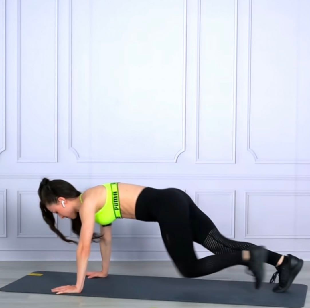 Mountain climbers + plank jack