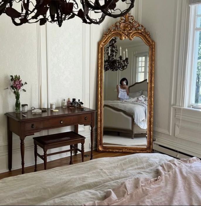Room decor