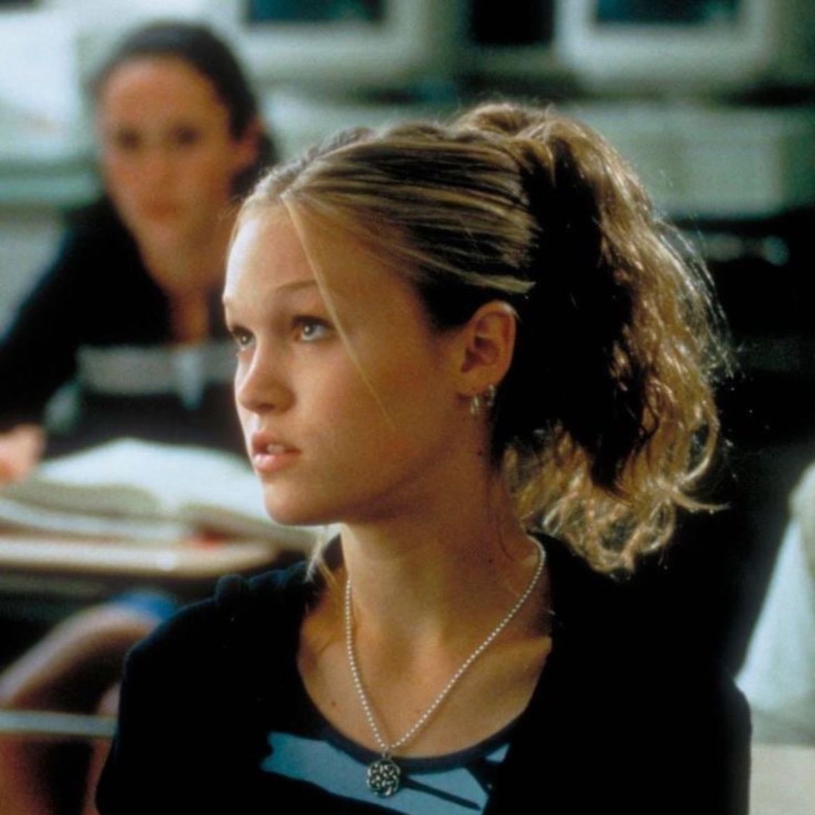 kat startford hairstyle