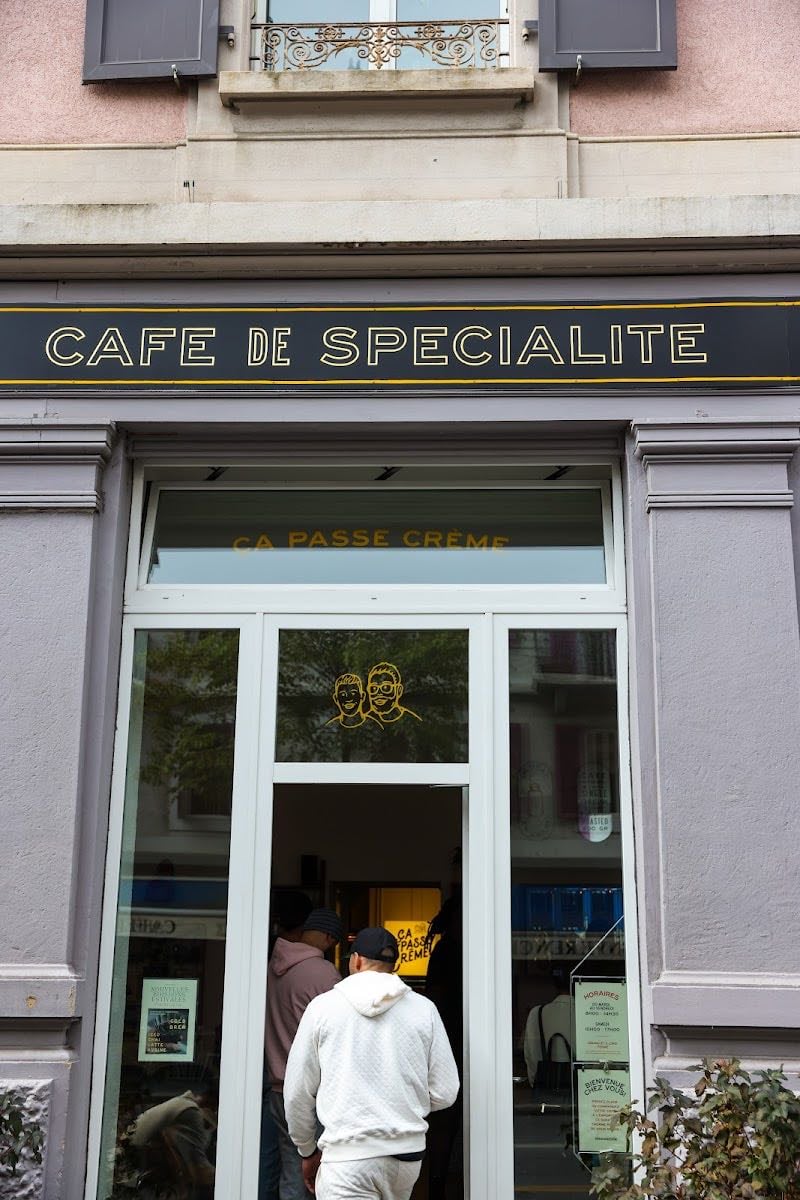 脟A PASSE CR脠ME - Very good specialty coffee and local 鈽曪笍馃ぉ
