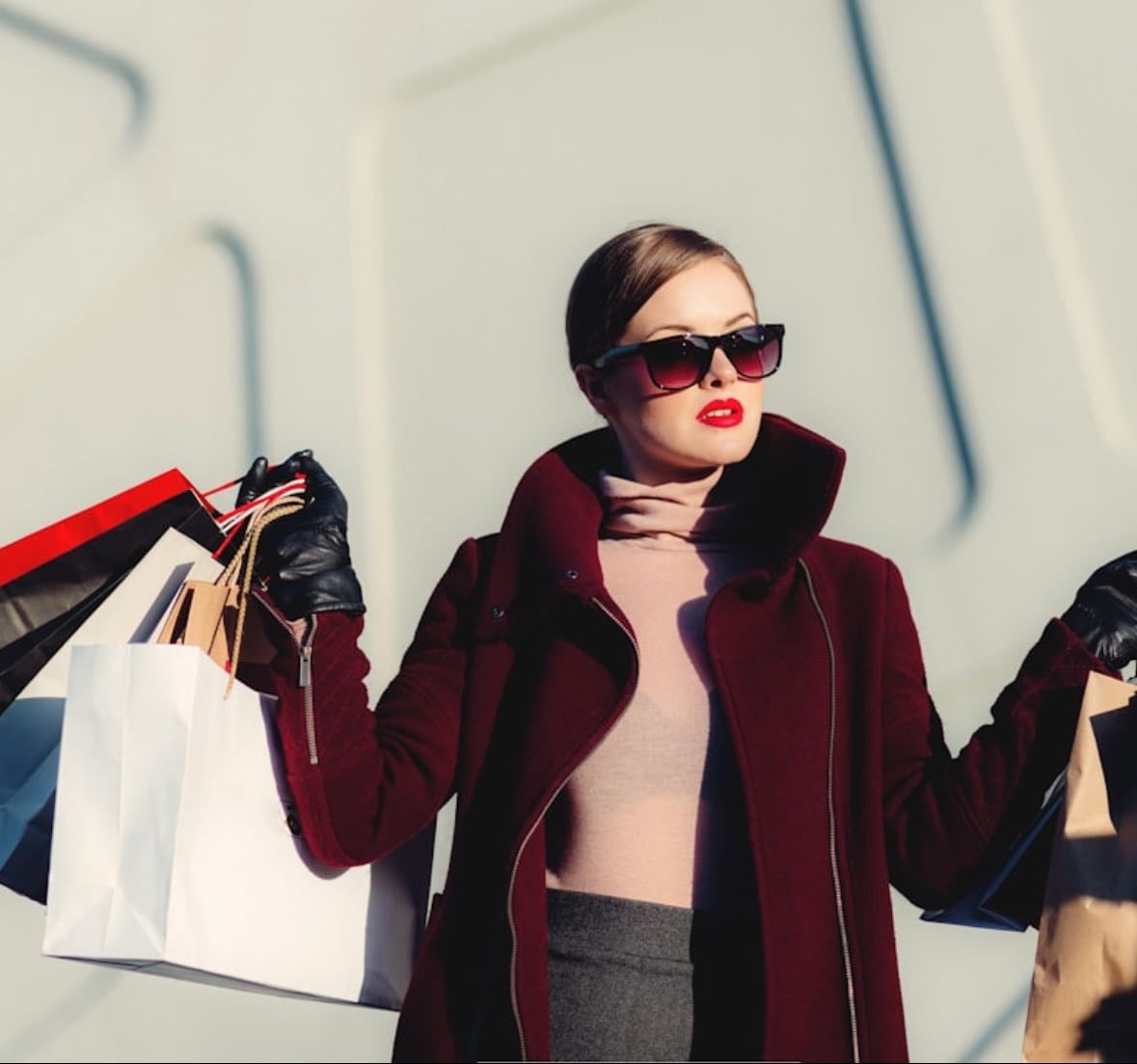 Online shopaholic - Links hypelist by Haya
