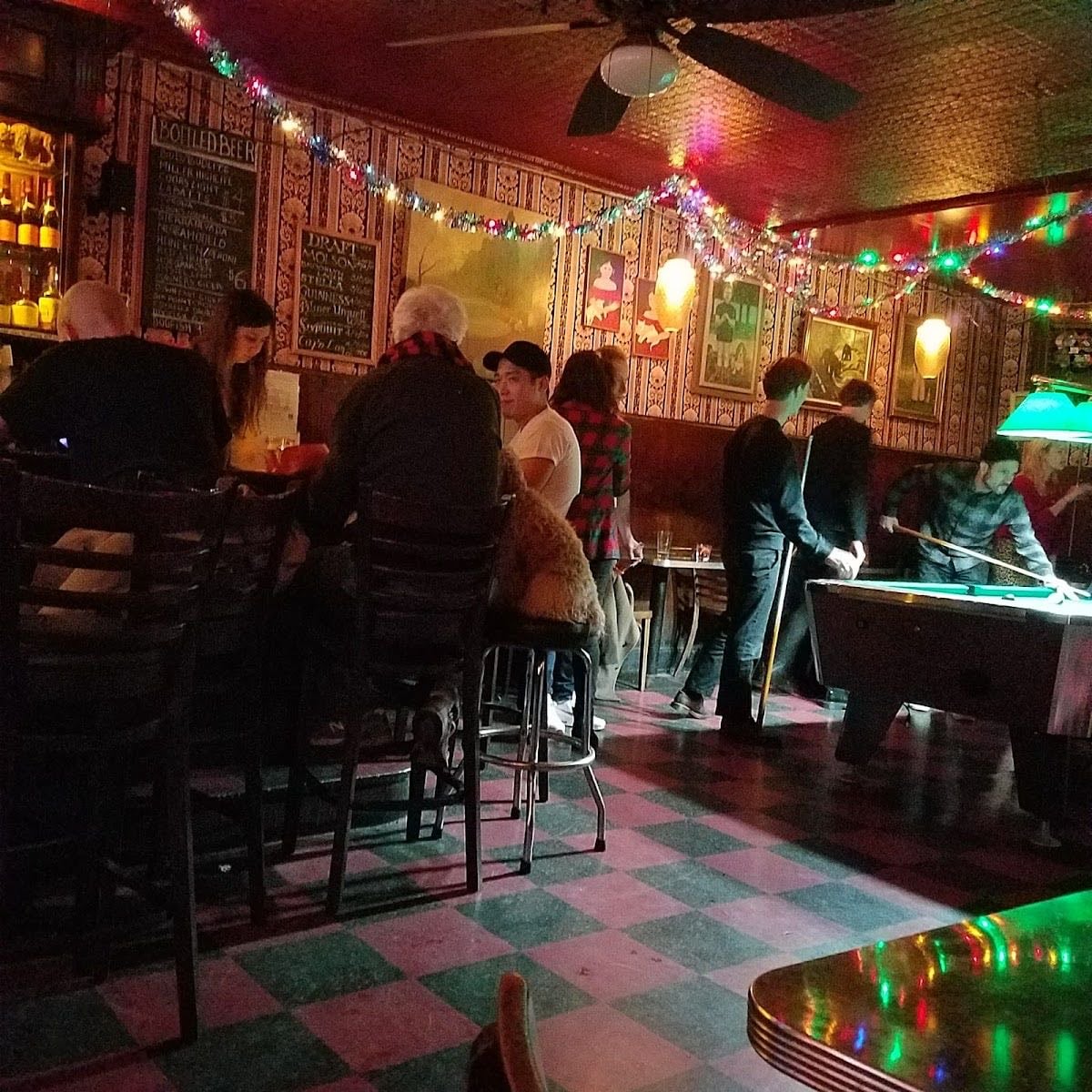 Josie's - Bar, east village
