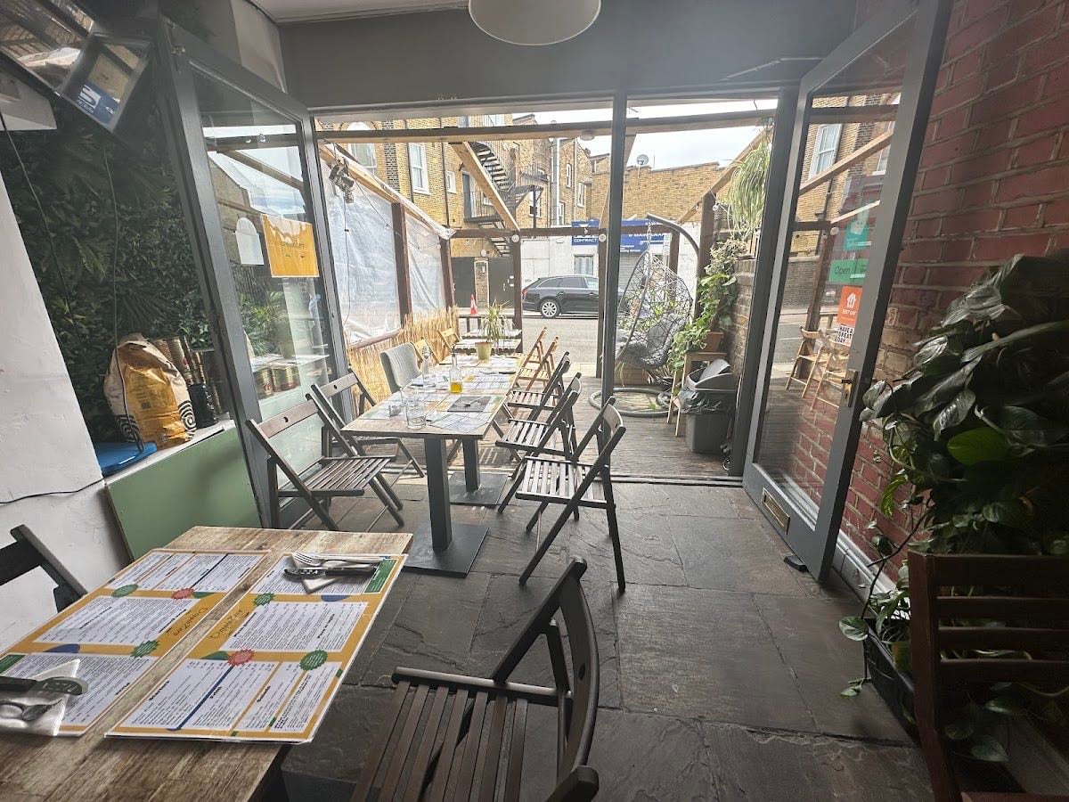 DoppioZero - Fun pizzas and gooood fritti, finsbury 3.5⭐️