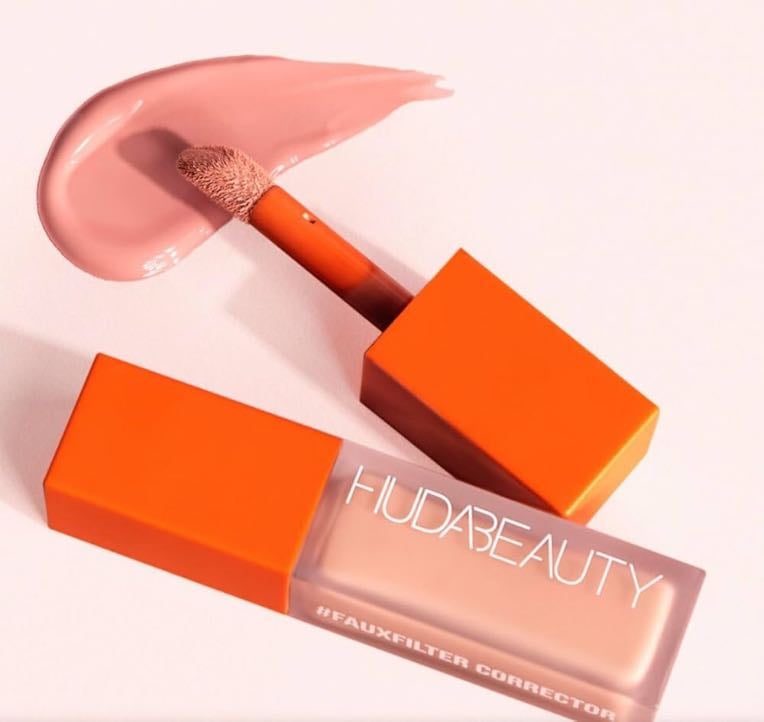 Fauxfilter Color Correct: Huda Beauty travel size - Pink pomelo