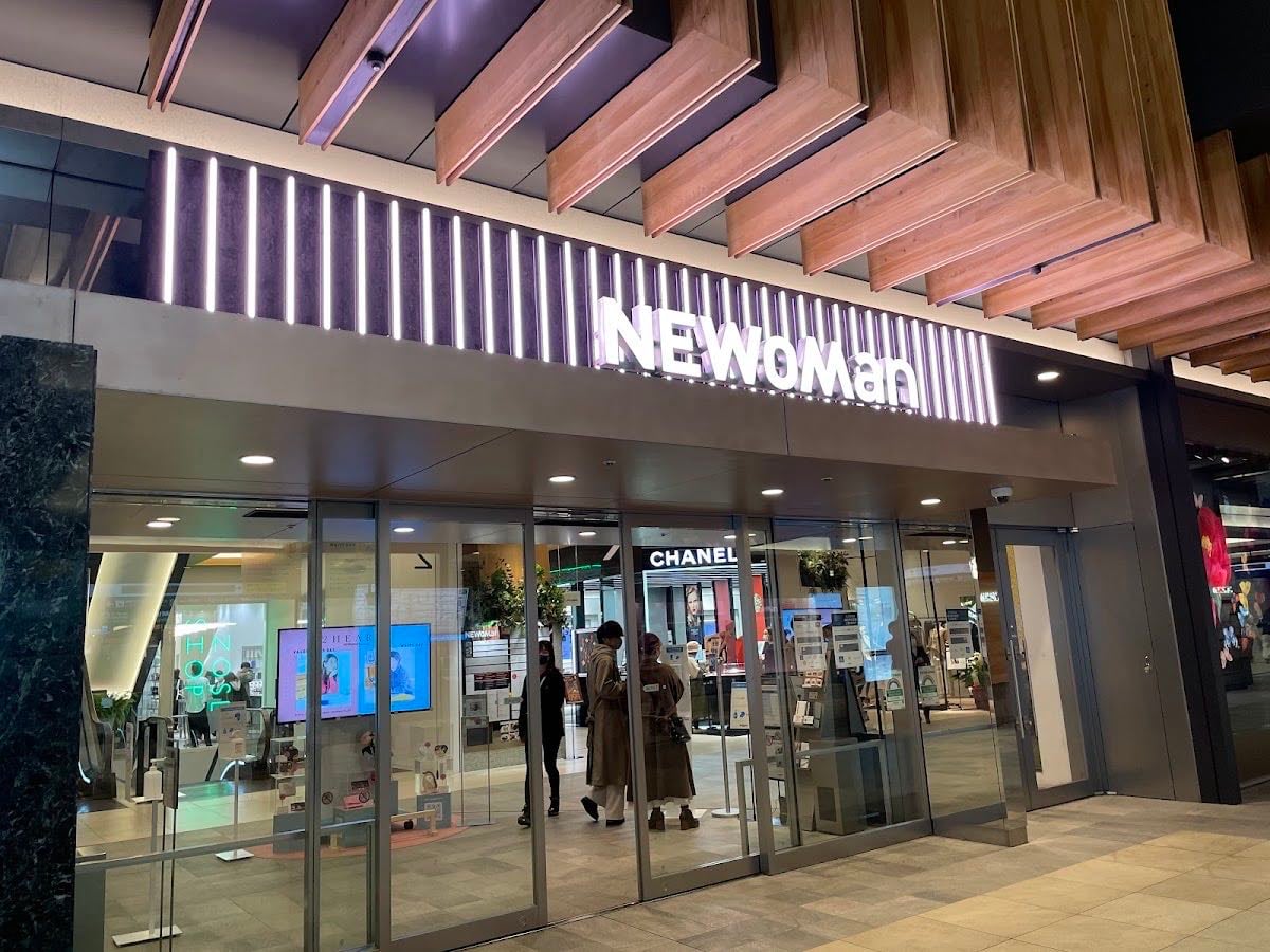 NOSE SHOP 新宿 - Perfumes