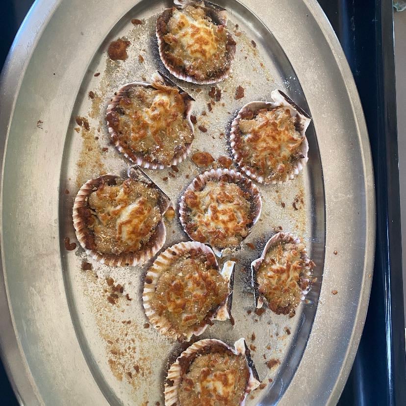 Zamburiñas con bechamel