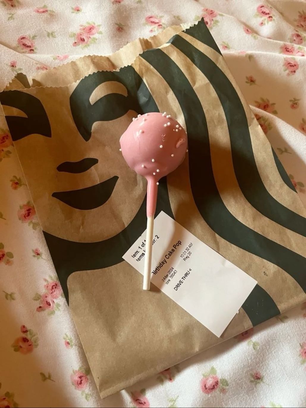pink cake pop