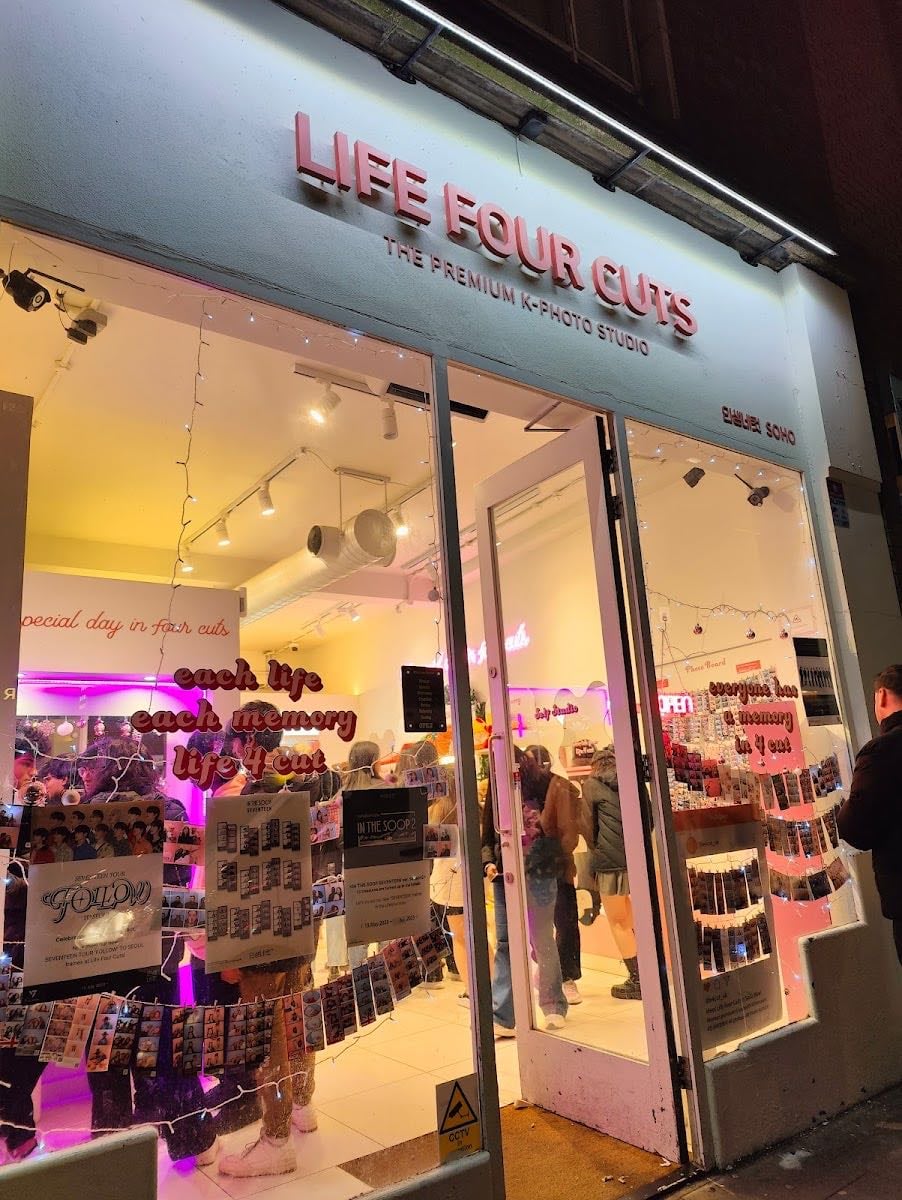 Life4Cuts Soho