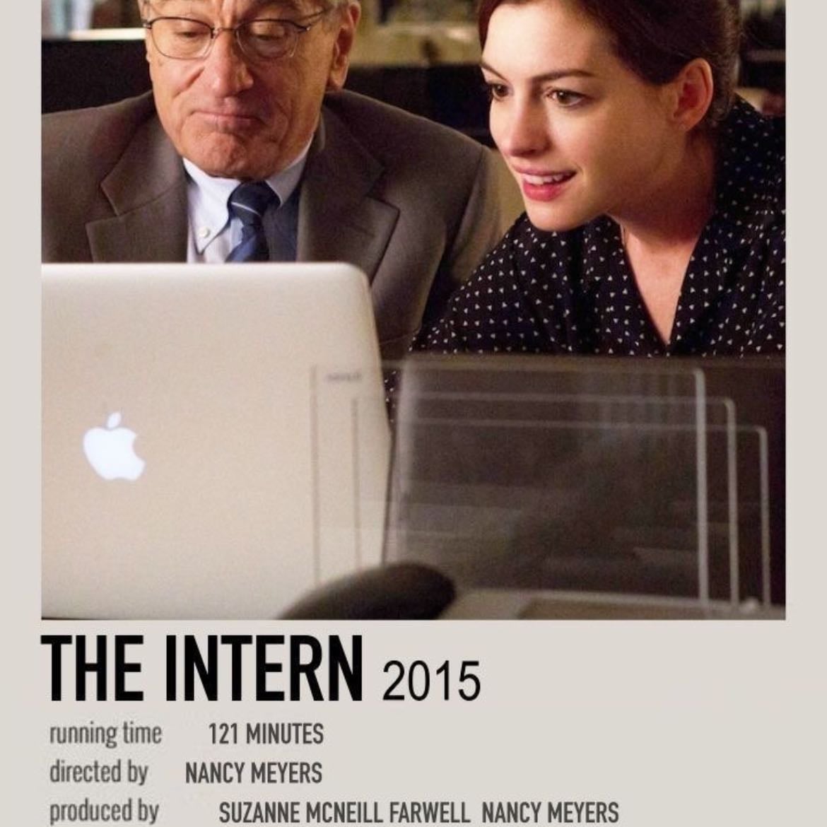 #39 The intern - “Pasante de Moda” es una película encantadora por su combinación de elegancia, amistad intergeneracional y lecciones sobre reinventarse en la vida.