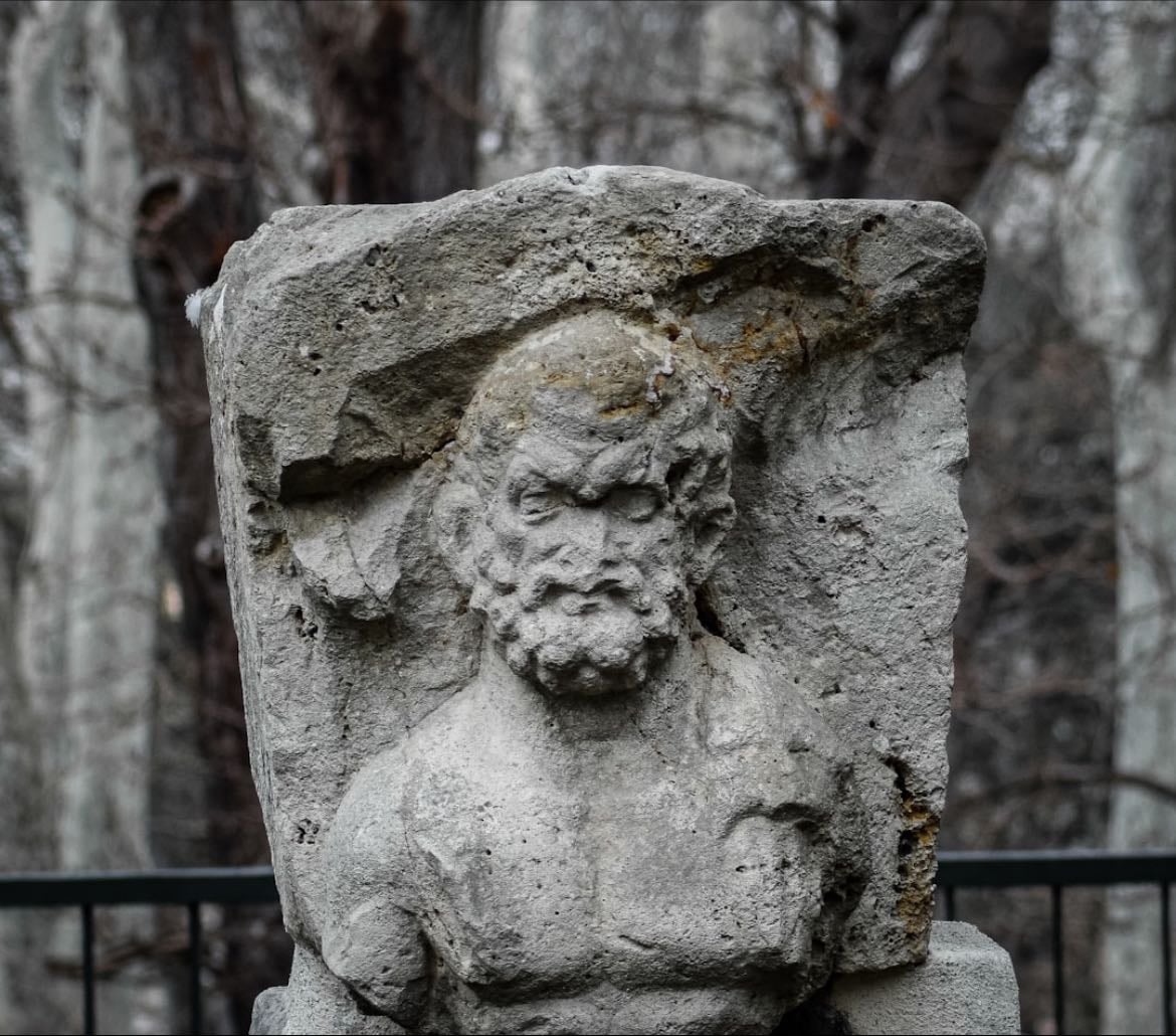 greek sculptures