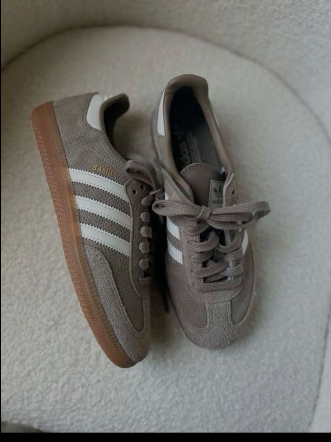 Adidas Samba