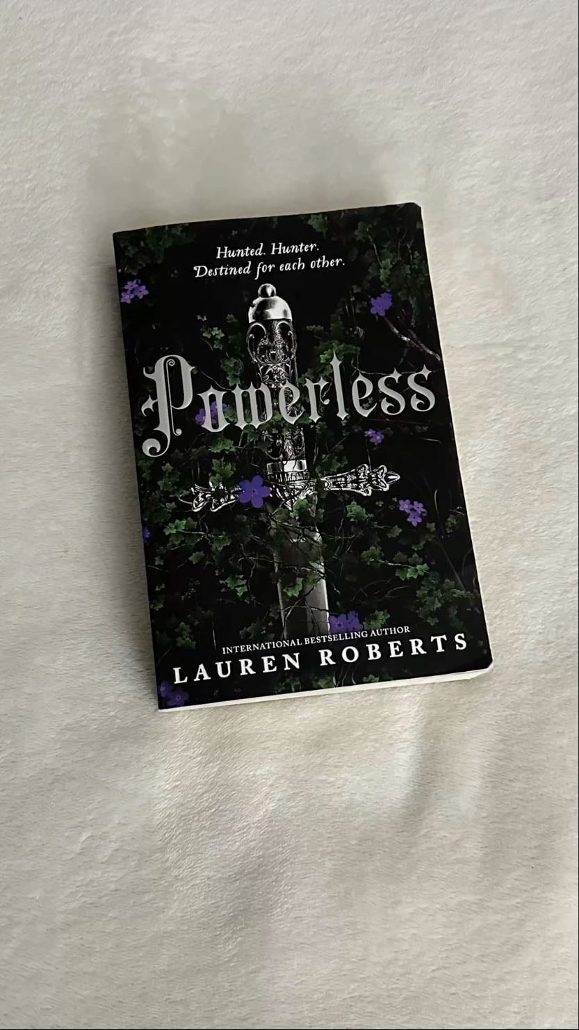 Powerless 1 - Lauren Roberts