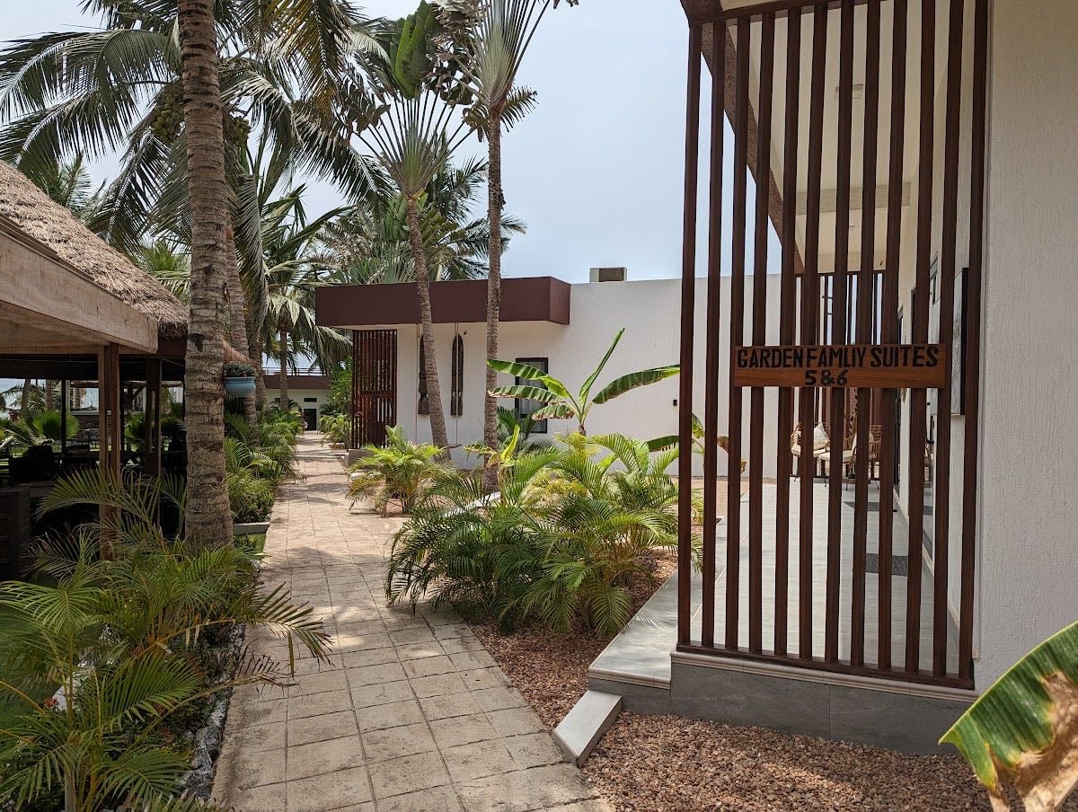 THE BIG BLUE RESORT & SPA