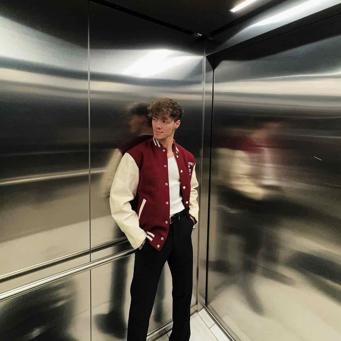 Zach Herron - Fav Song: Caroline
