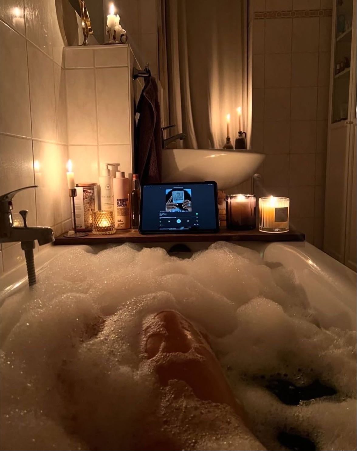 Tener una bañera y tener baños relajantes