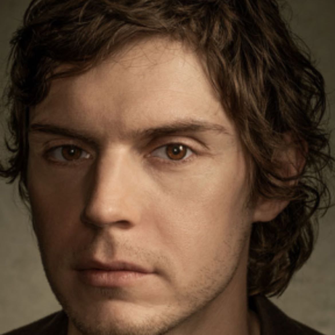 evan peters