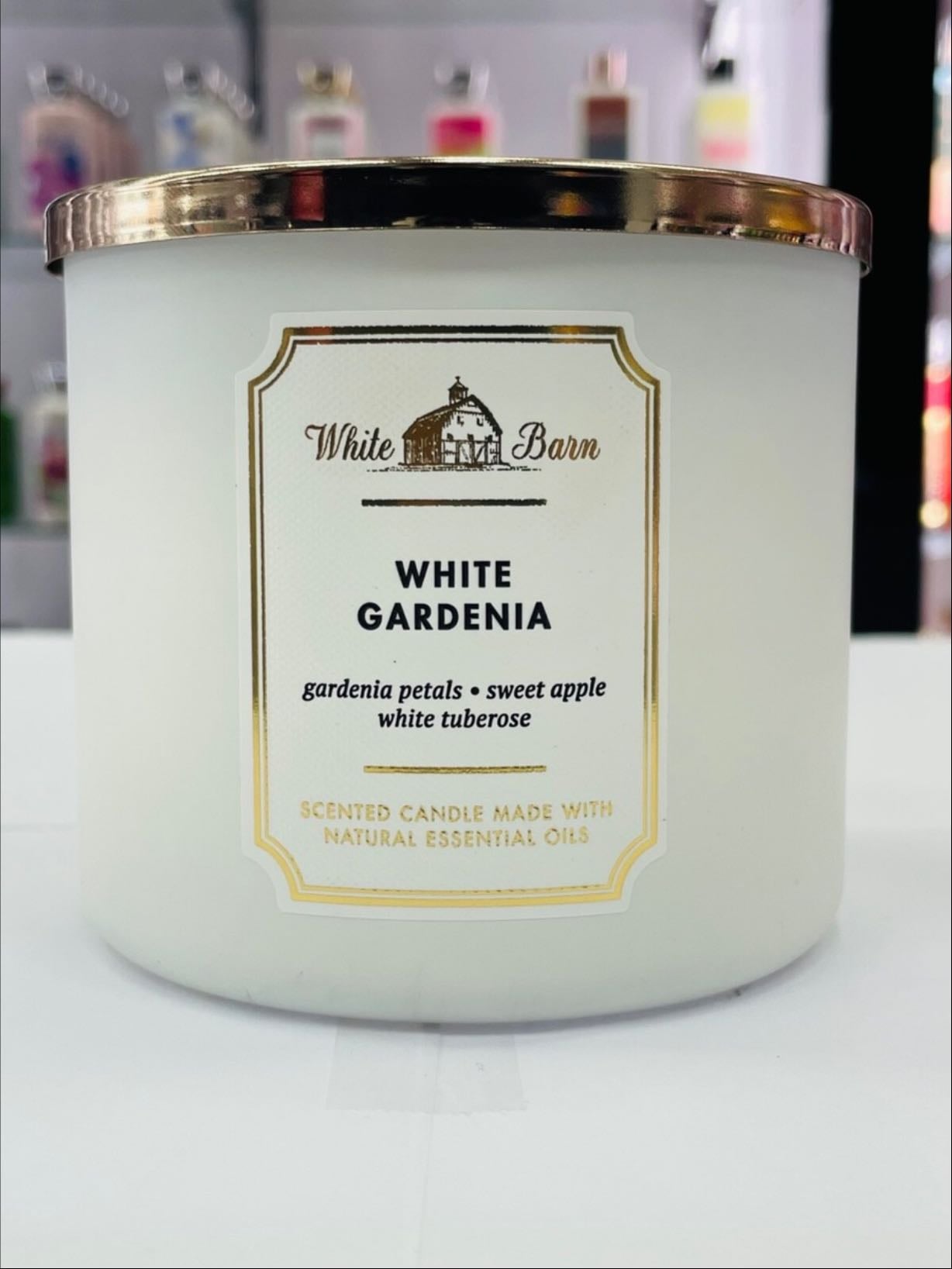 White gardenia - classic white gardenia, fresh picked greenery, sweet apple and white tuberose