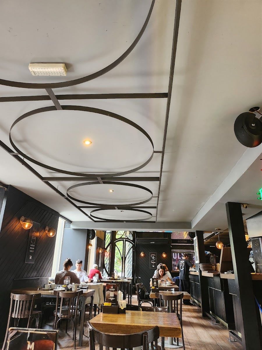Mitico bar