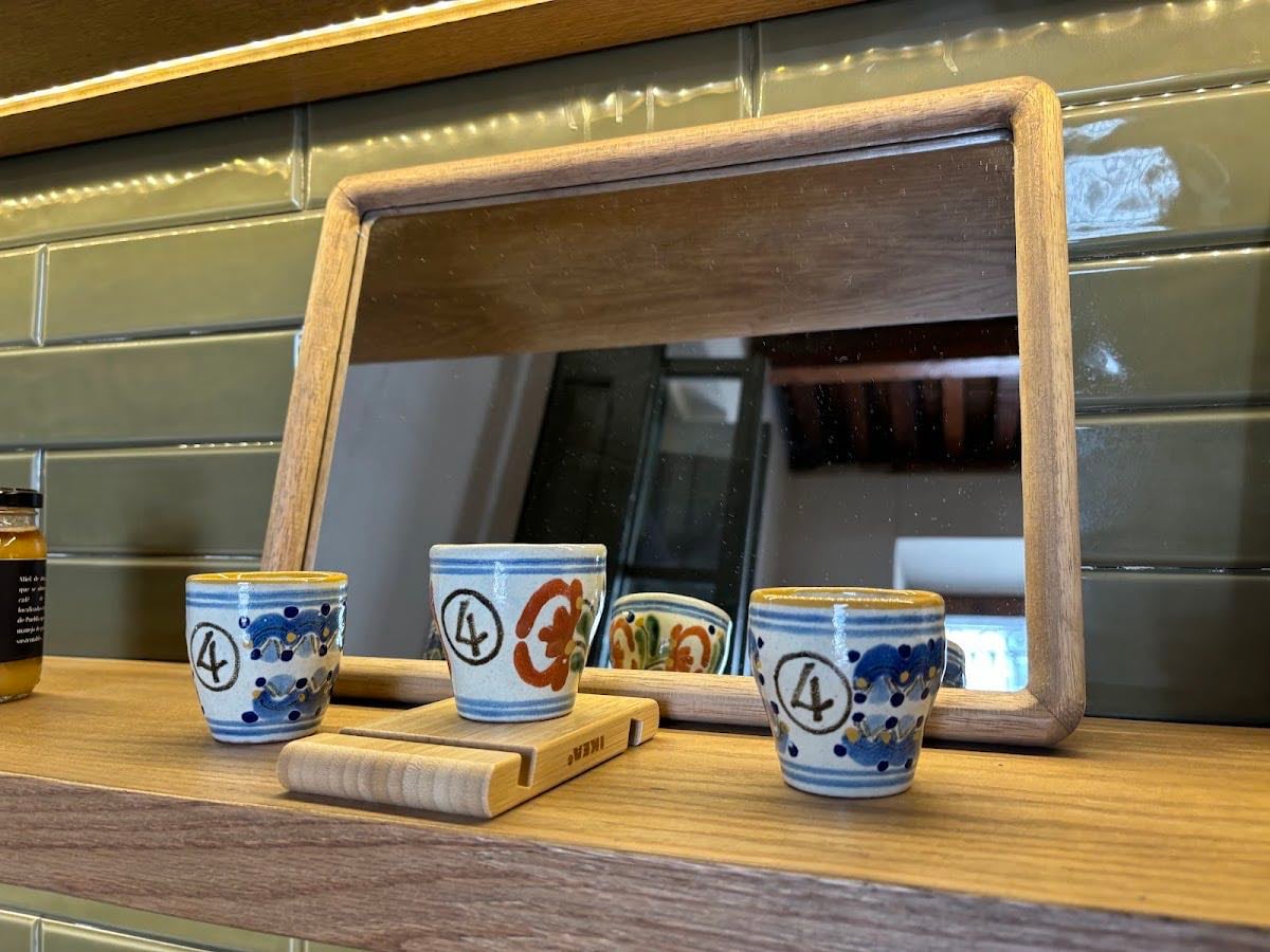 La Cuatro Barra de Café