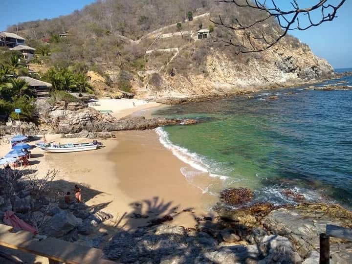 Playa Estacahuite
