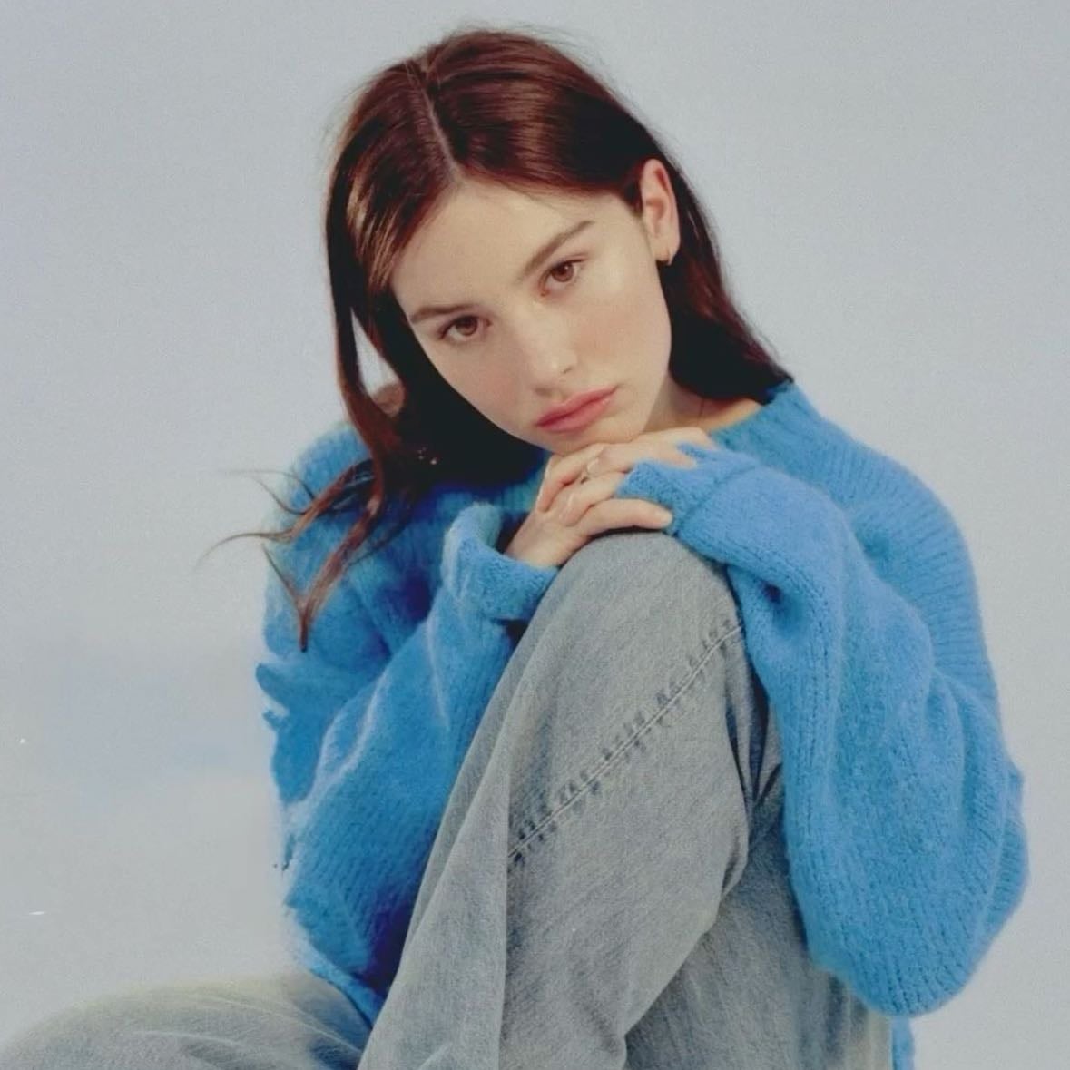 feels like - Song · Gracie Abrams
