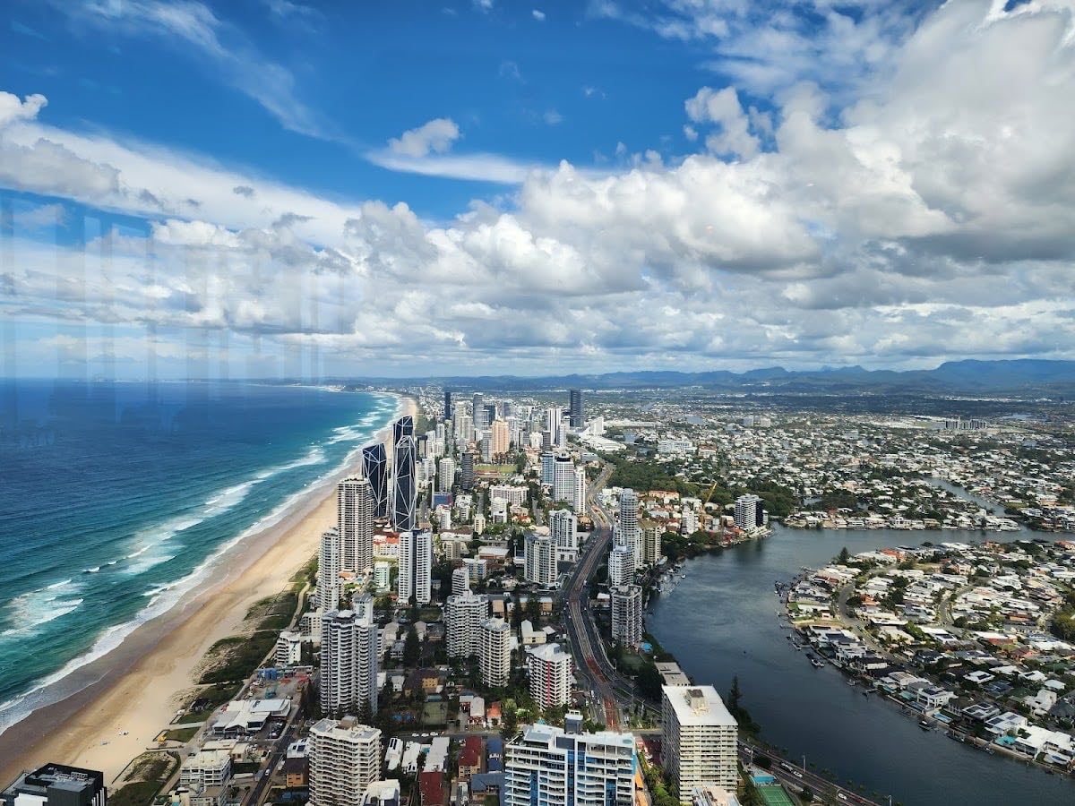 Skypoint Climb