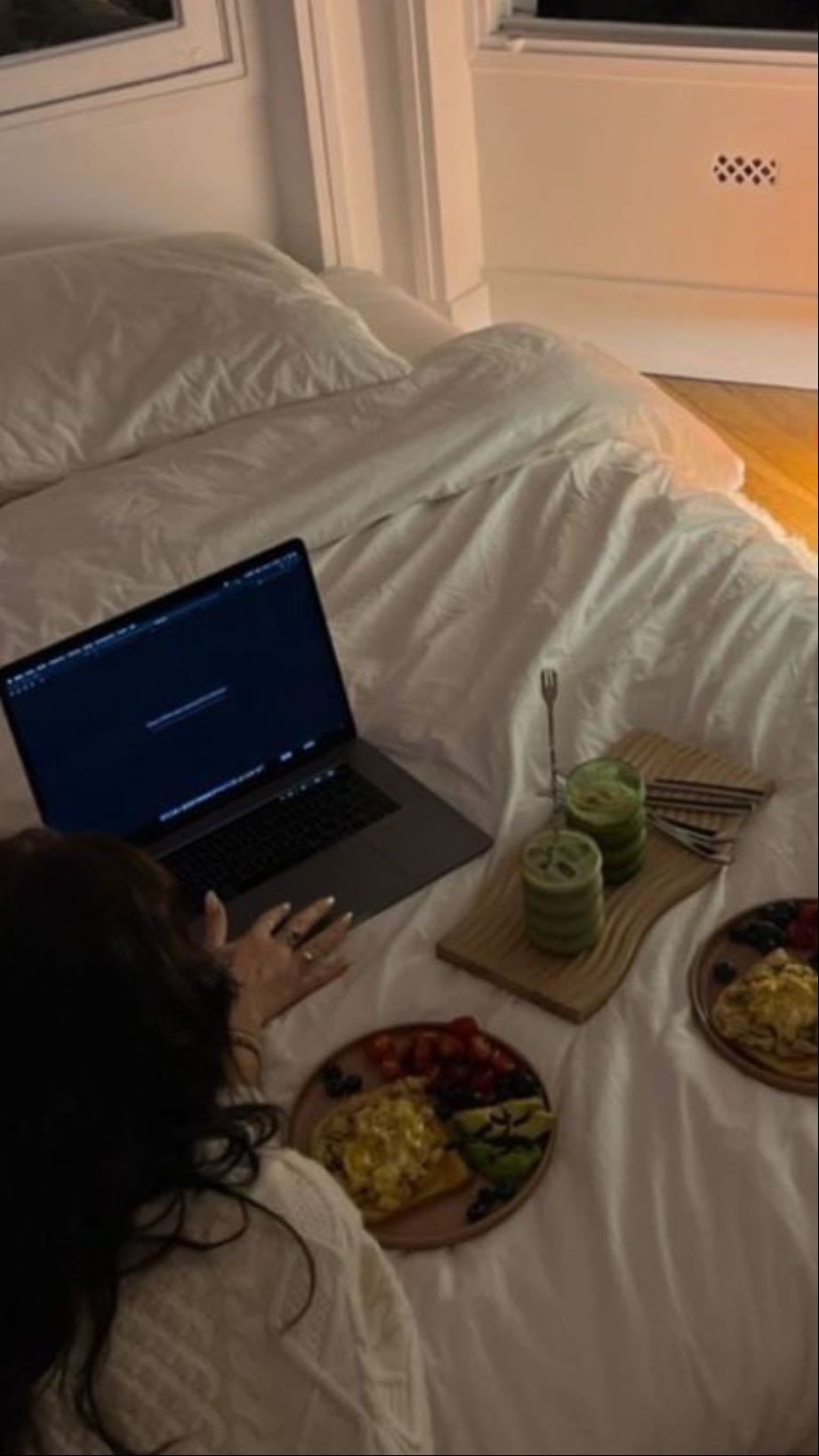 eat meal & watch tv - sit with hair mask in!!