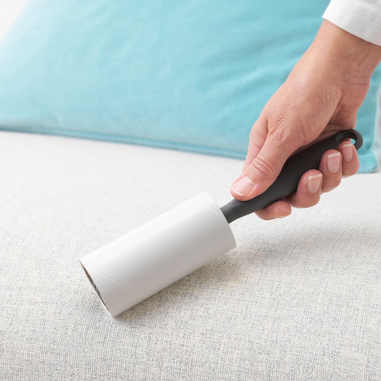 Lint roller