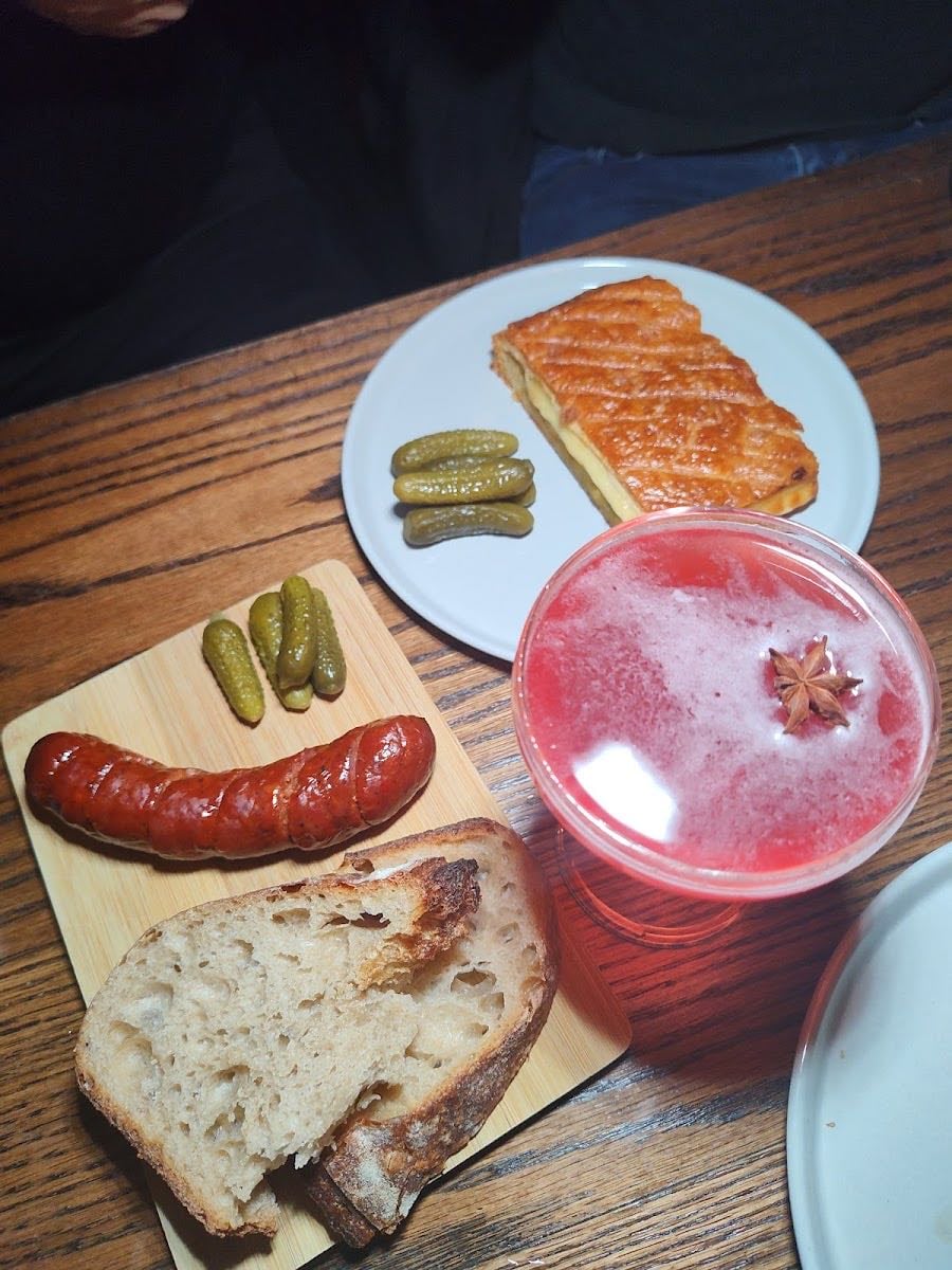 Superfolie - Wine bar