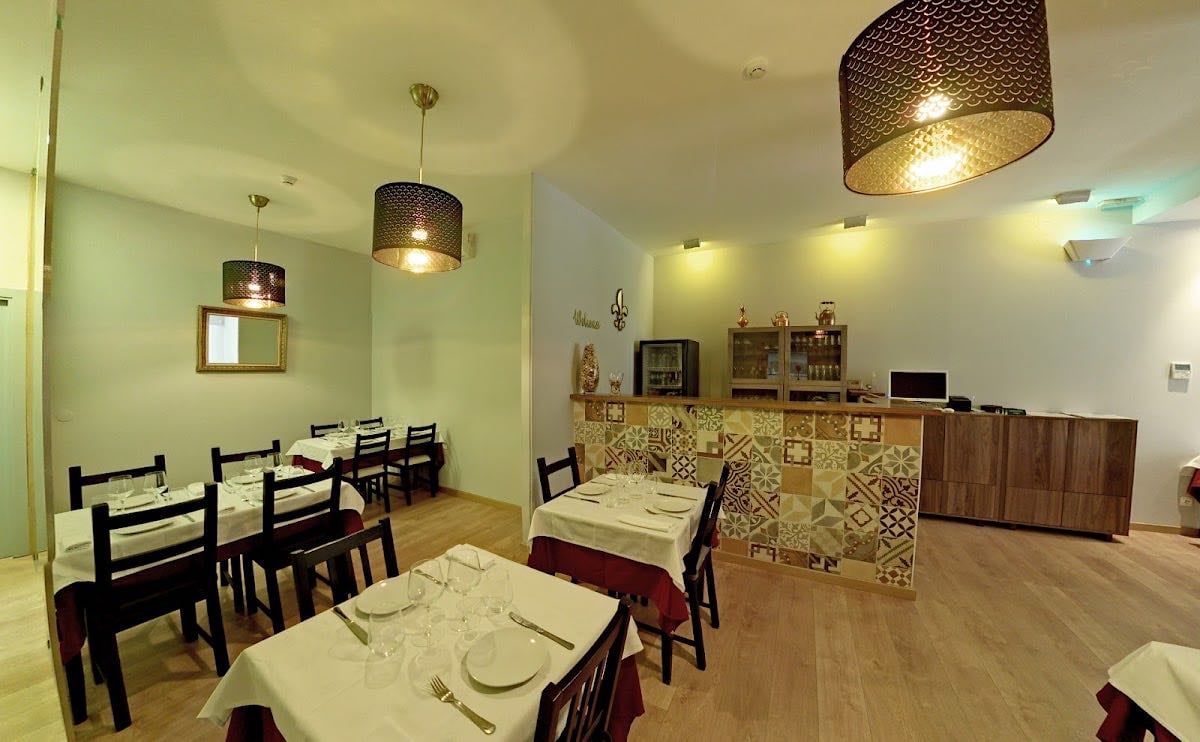 Salsa Rosa Bistro