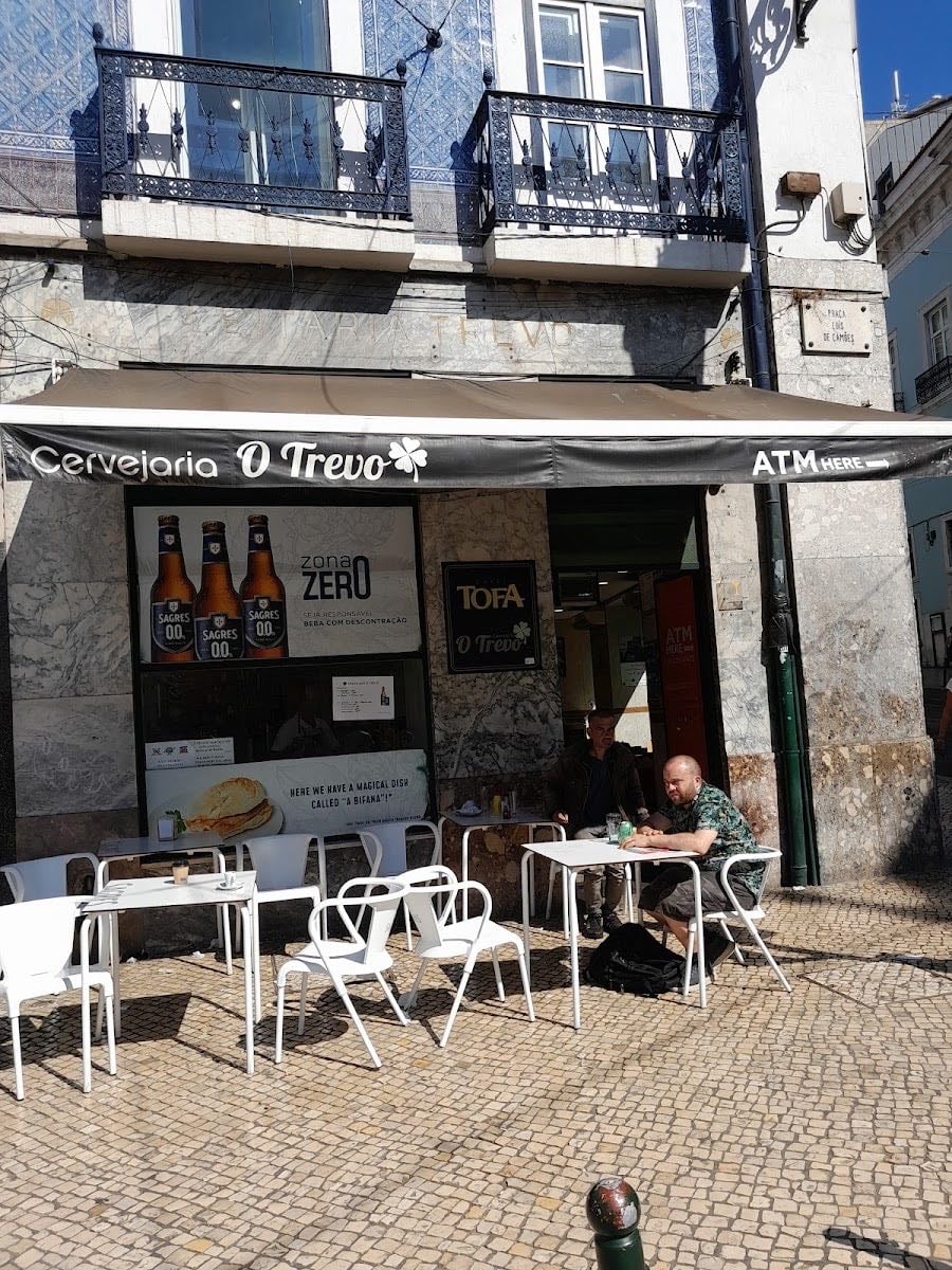 O Trevo - Traditional Portuguese