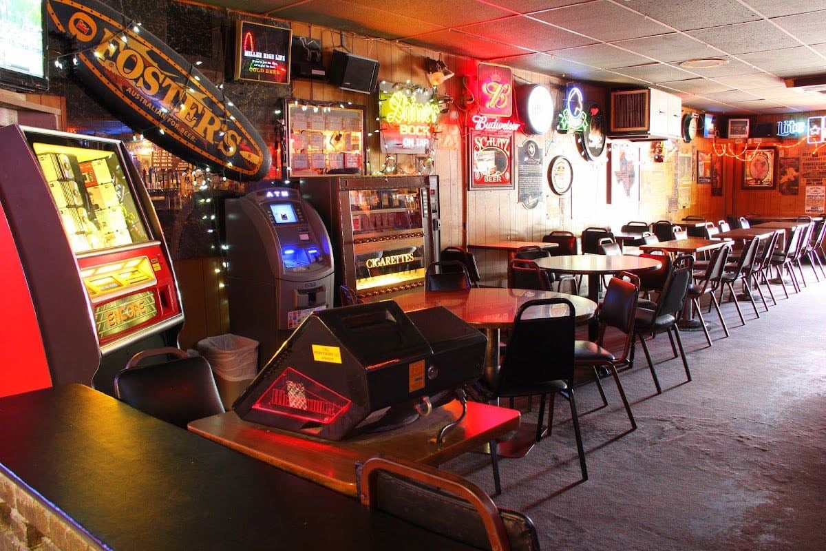 Deep Eddy Cabaret - Dive bar
