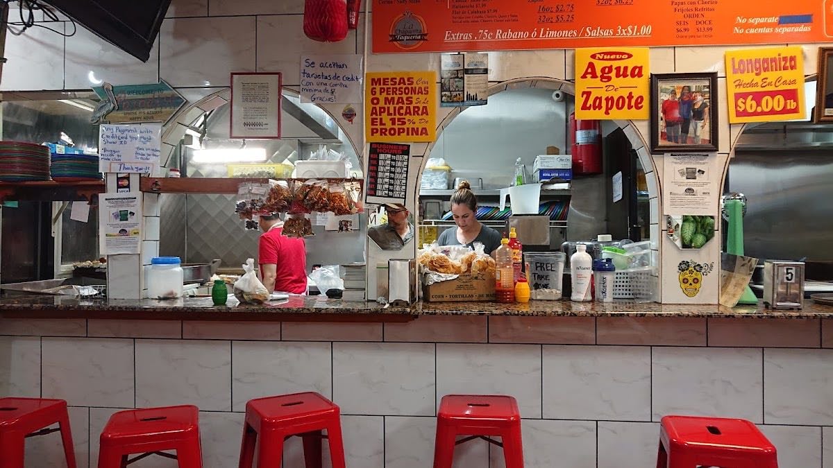La Chaparrita Taqueria - Tacos