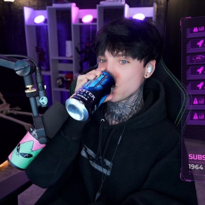 XCry - Streamer