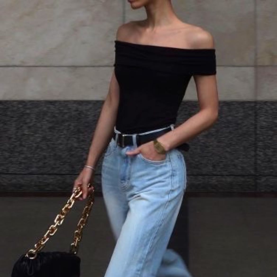 Off shoulder black