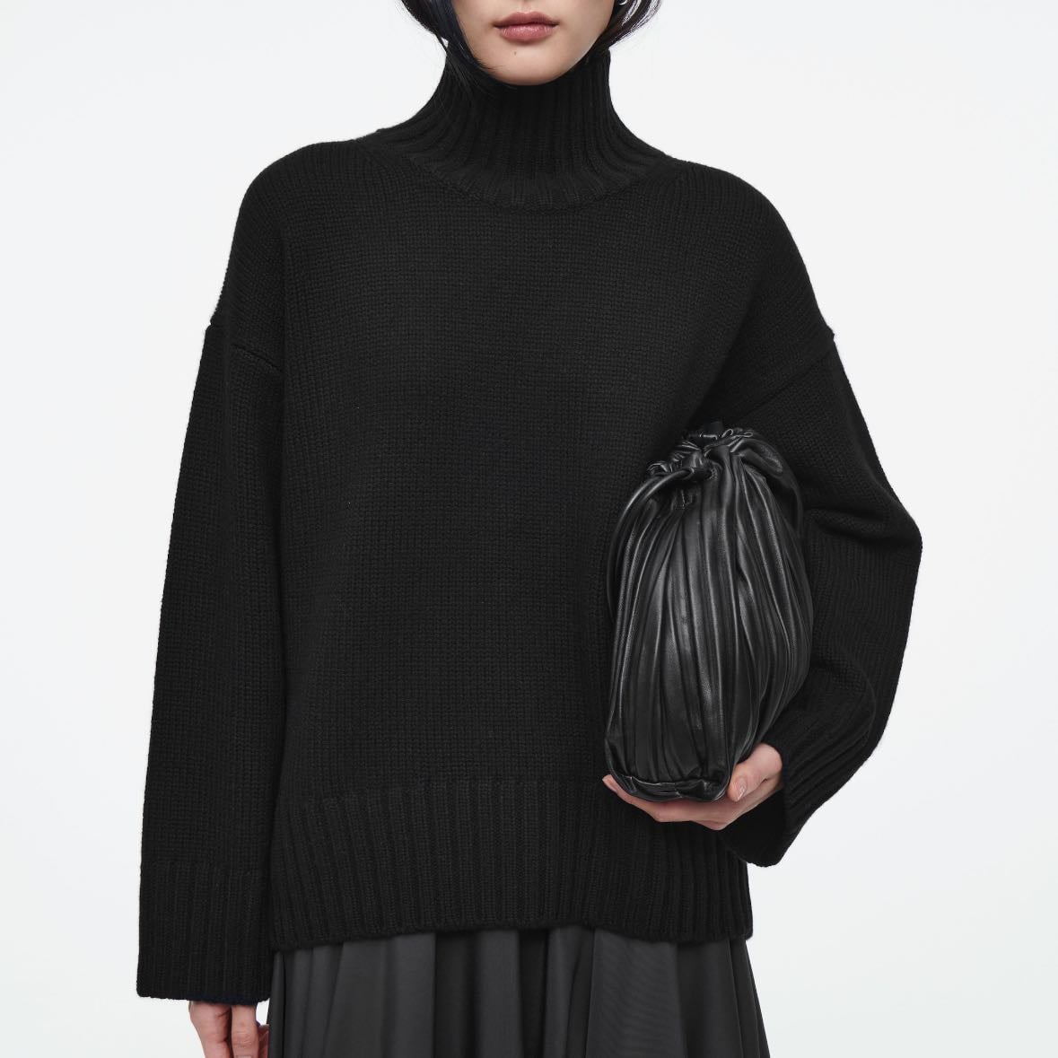 Cashmere Turtleneck - COS