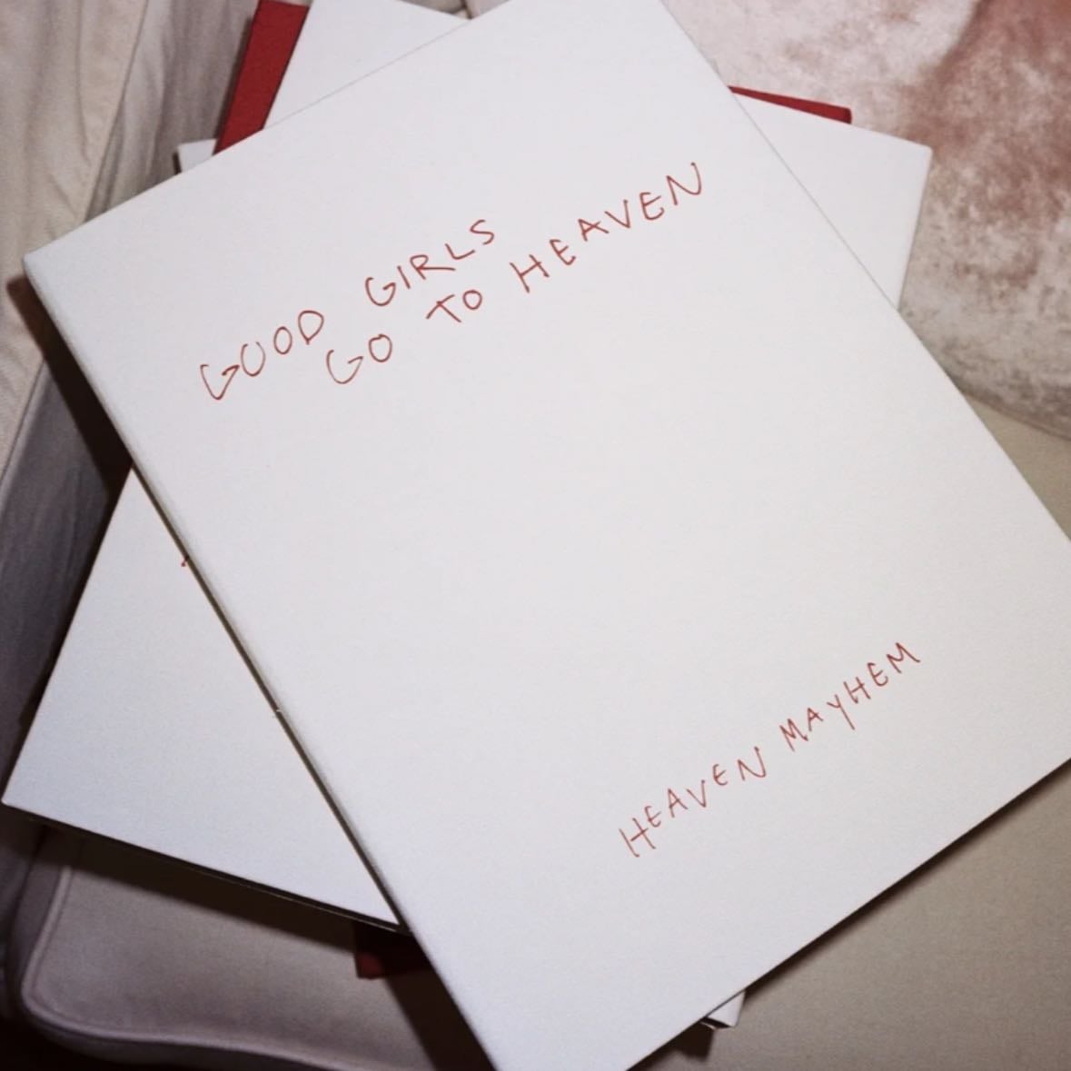 Coffee Table Storage Books - Heavens Mayhem / Etsy
