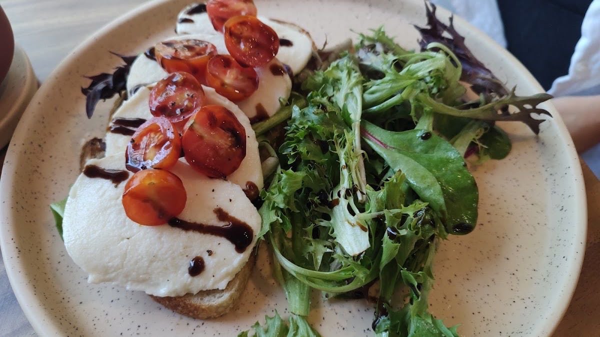 Clandestino Café Mérida Montejo: Specialty Coffee & All-Day Breakfast