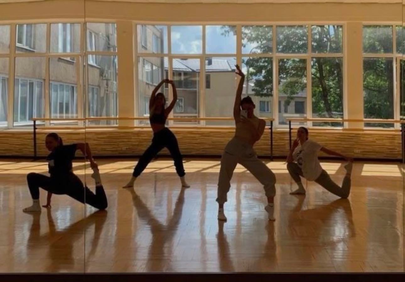 DANCE WORKOUT