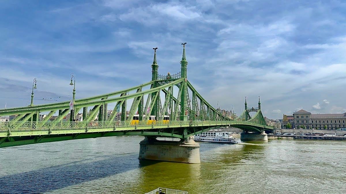 Puente de la Libertad