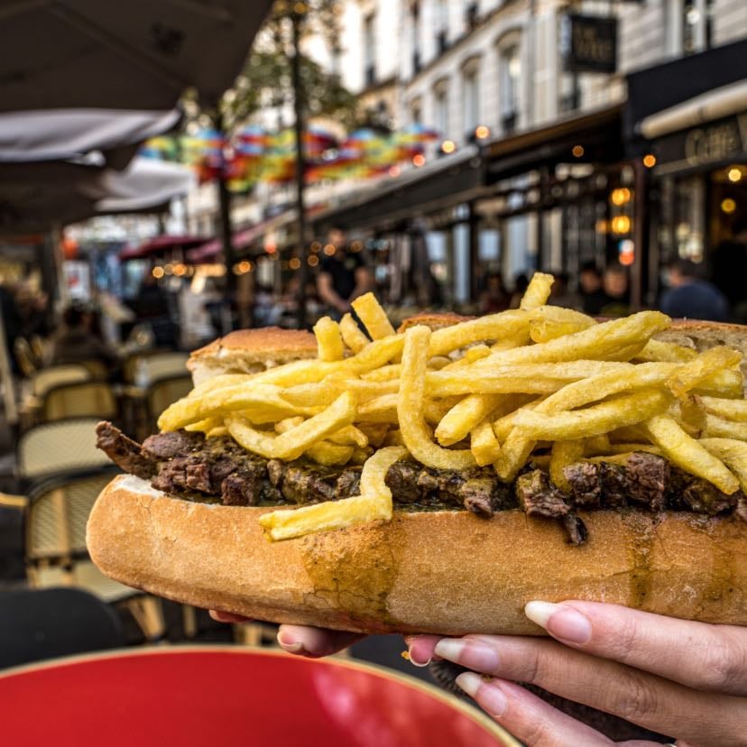 La Baguette du Relais - (€) La version en baguette del típico entrecot con patatas de Relais. Perfecto para llevar.