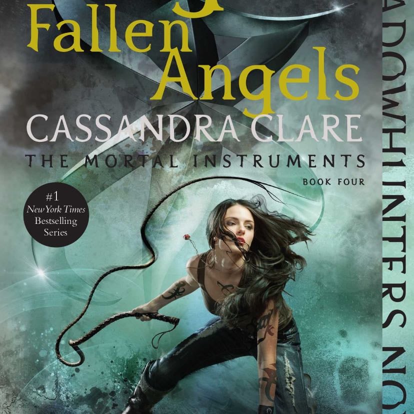 City of Fallen Angels - Cassandra Clare · 2011