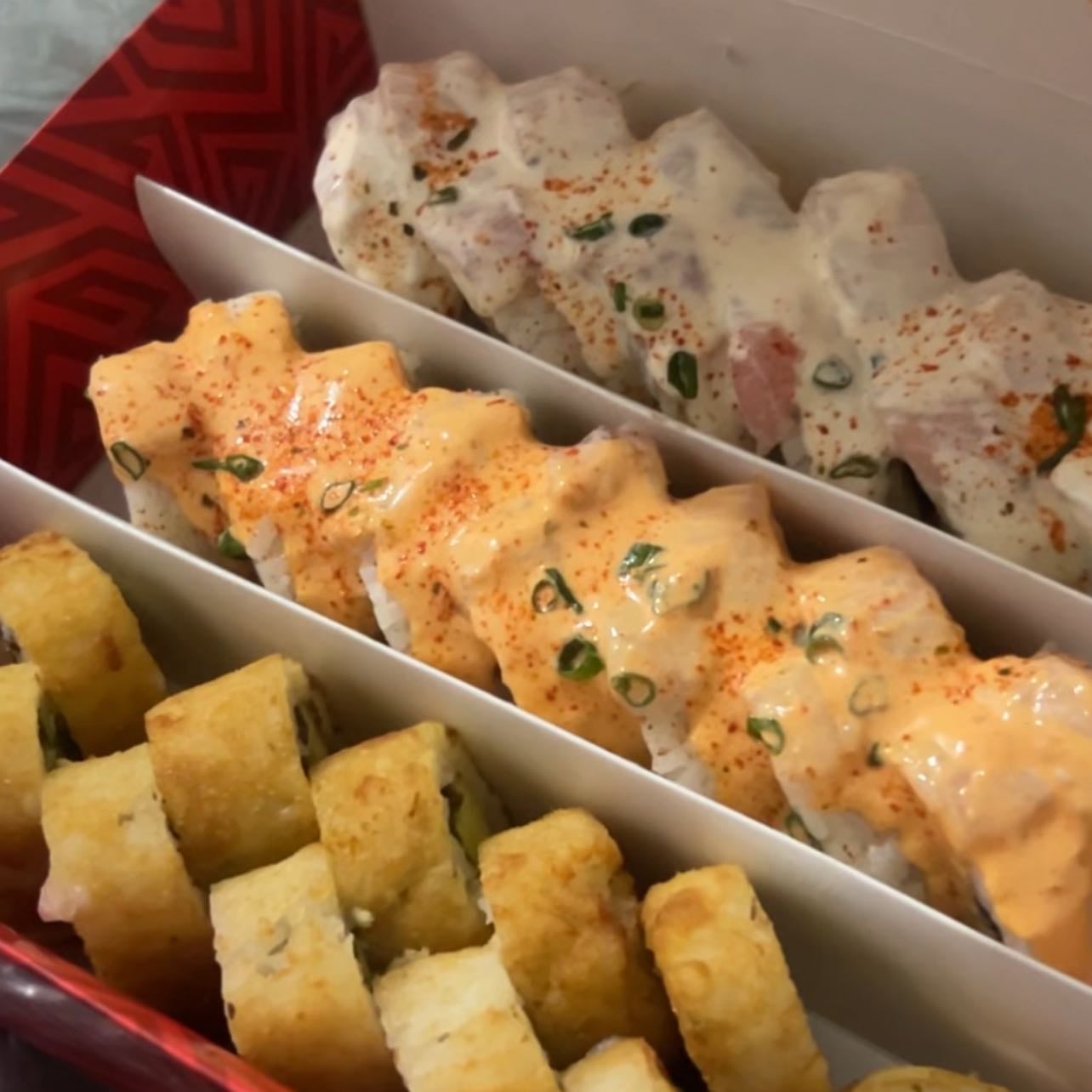 MAKI CIX - 10/01 Comidita y ver la Isla de la Fantas铆a