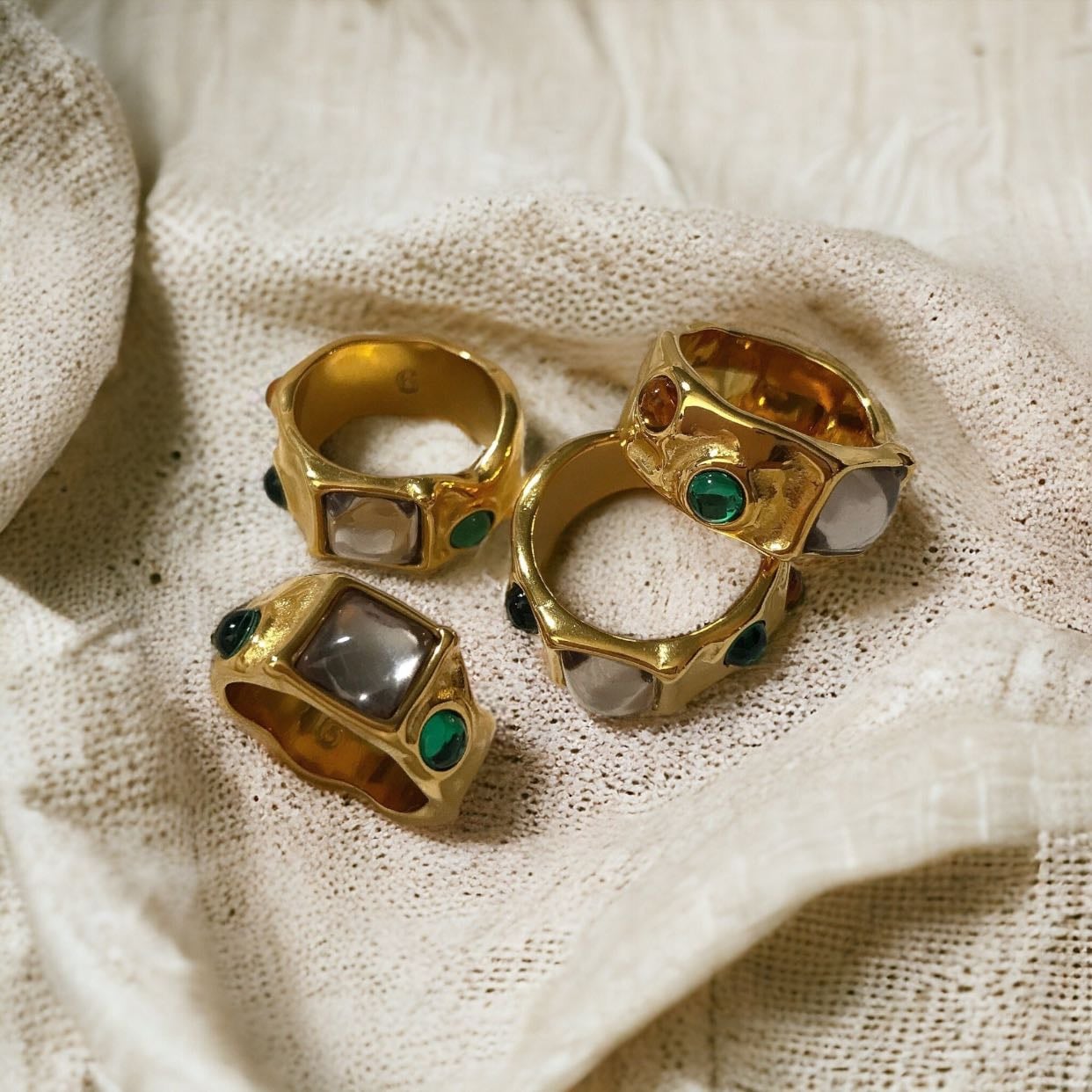 Maximalist Rings