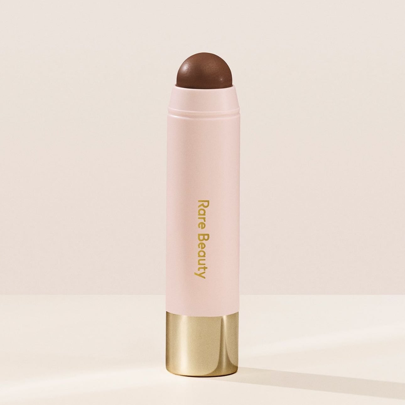 Rare beauty bronzer - Mi favorito ever, es spr fácil de difuminar y queda precioso.