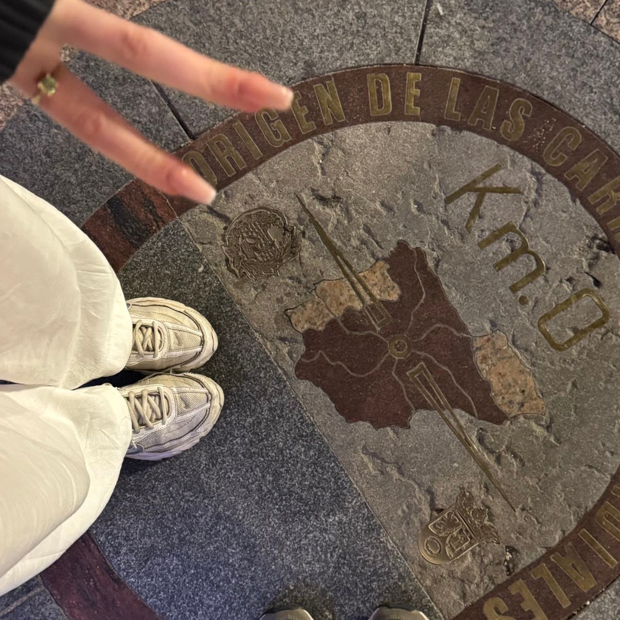 οΌ - πππππ‘ 0