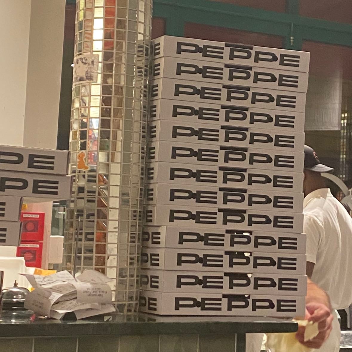 Peppe Pizzeria Martyrs