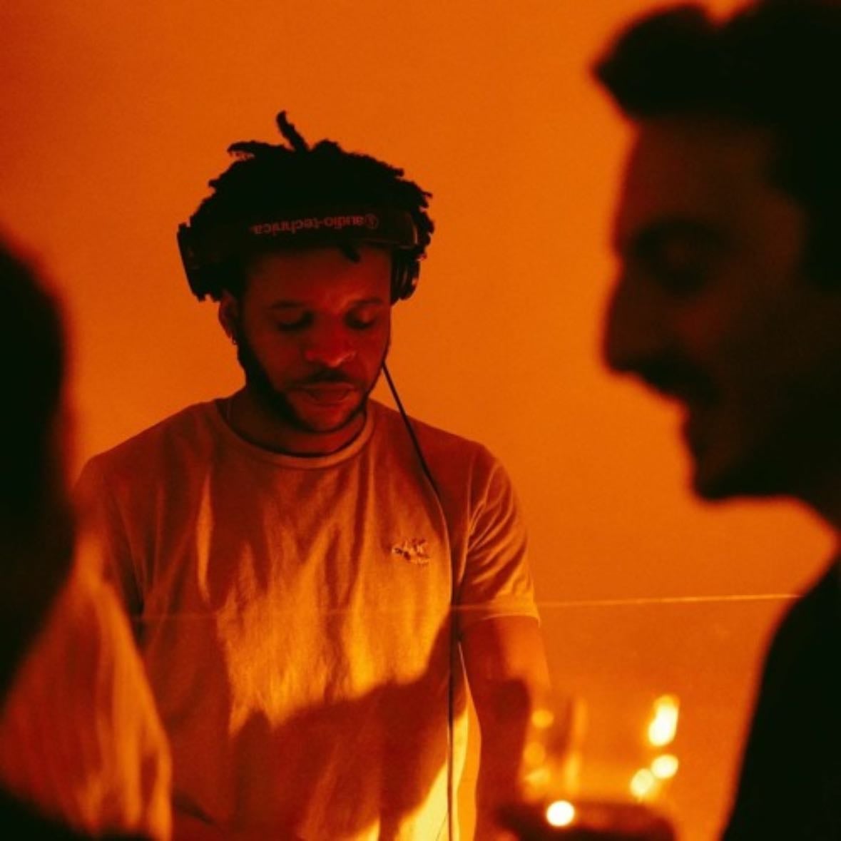 Le Discobar - Fun vinyl nights