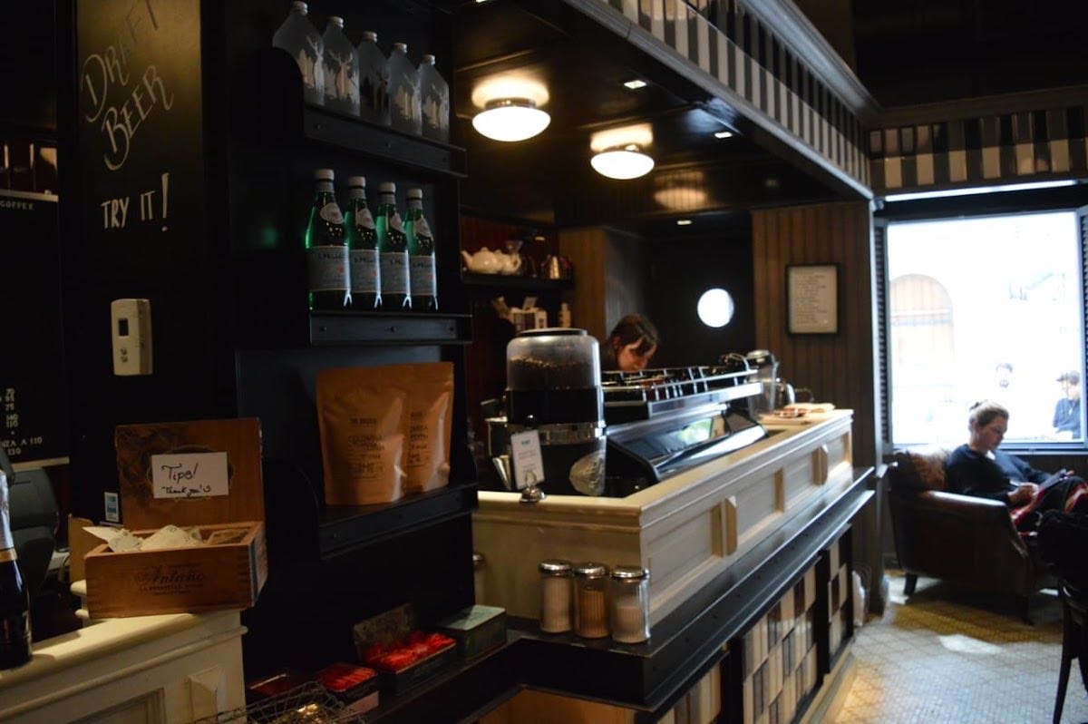 The Shelter Coffee - My personal favorite caf茅