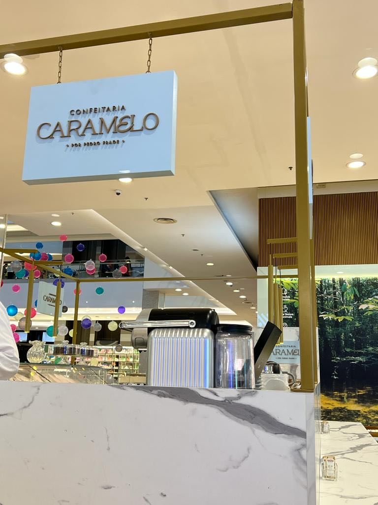 Confeitaria Caramelo por Pedro Frade